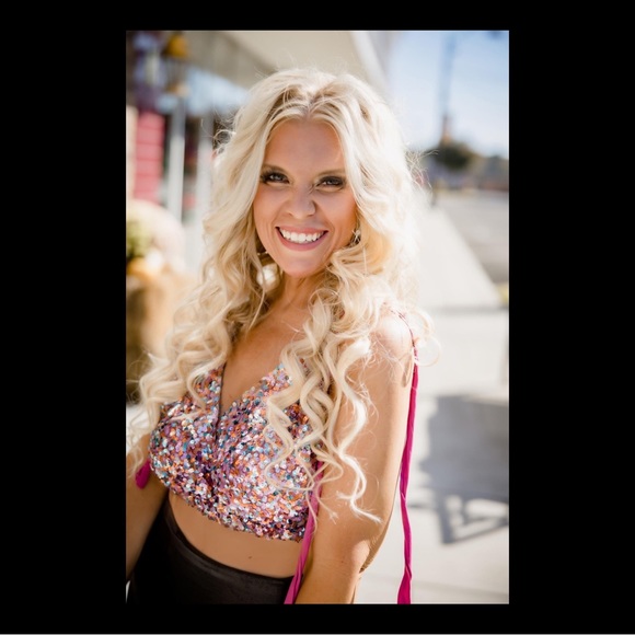 Meet your Posher, Jenna - Picture 2 of 2